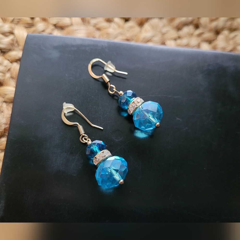 Brilliant Blue and Gold Tone Faceted Bead Bling Dangle Earrings